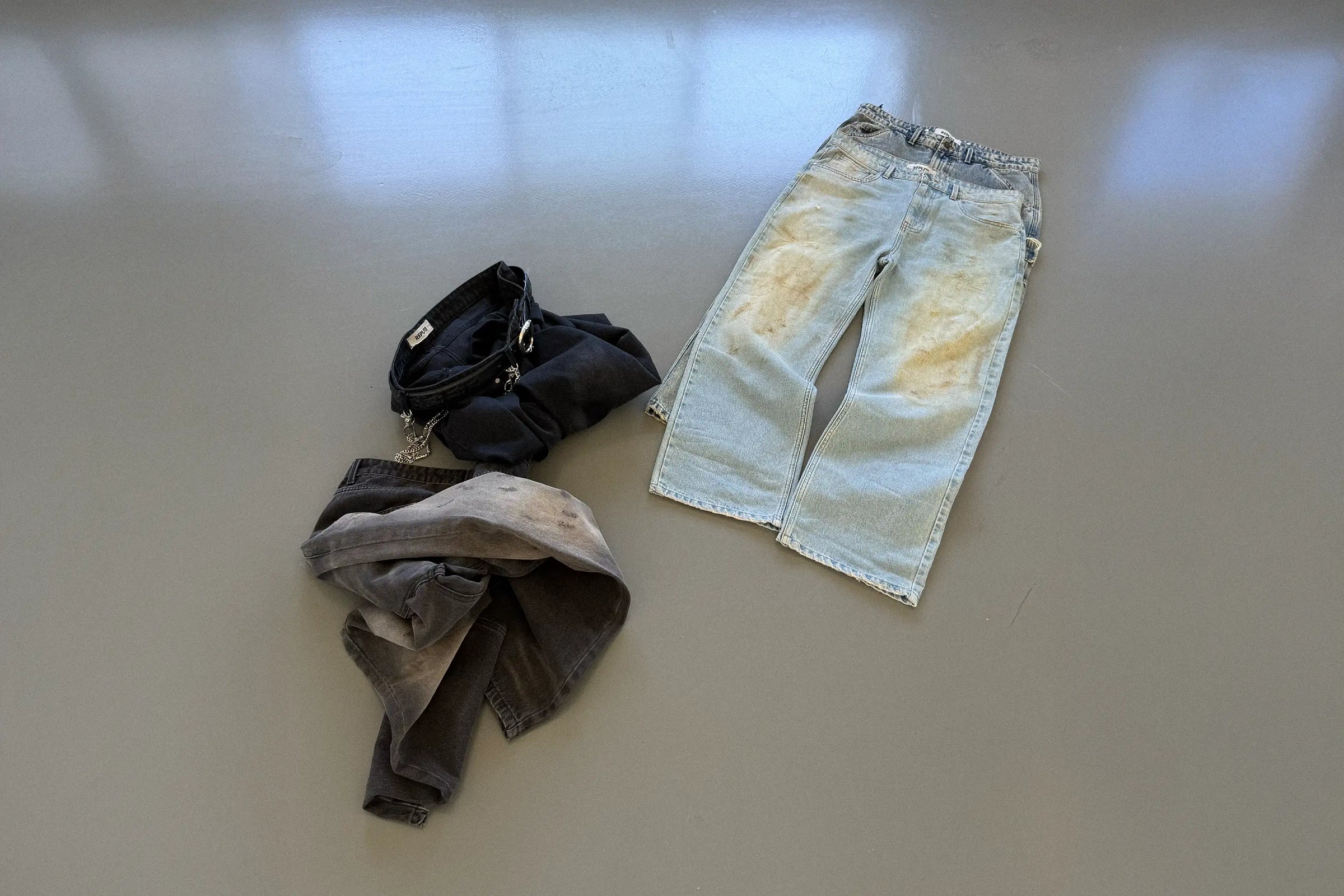 DENIMS ONLINE THIS SUNDAY